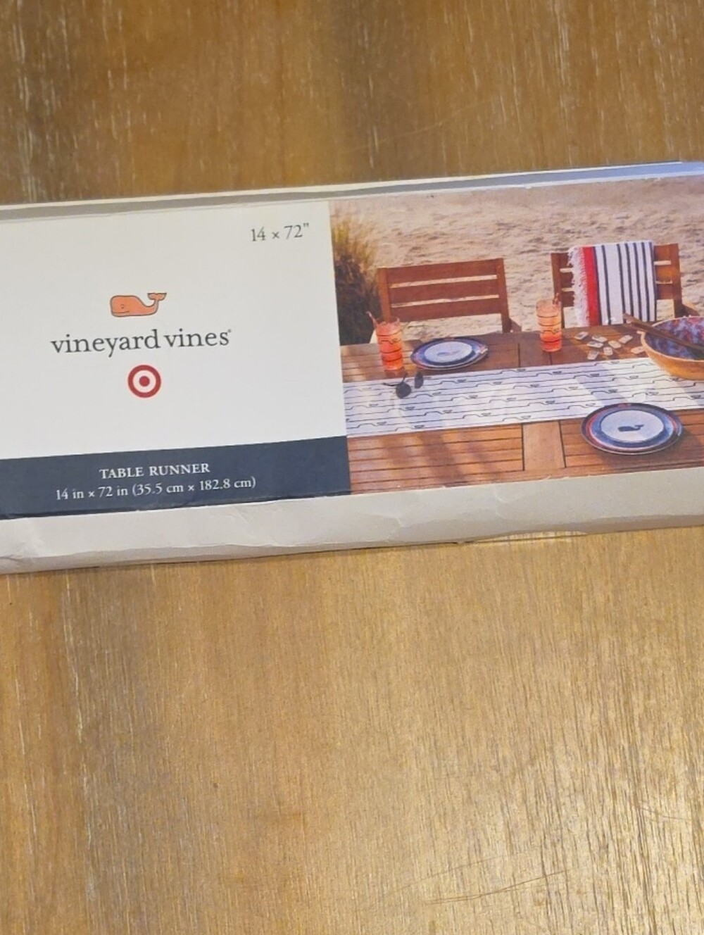 Vineyard Vines White Table Runner with Navy Whale Border